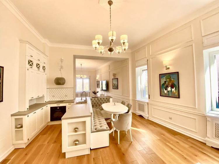 Apartament 2 camere ultracentral, mobilat, utilat, cu vedere spre malul Crișului - 7