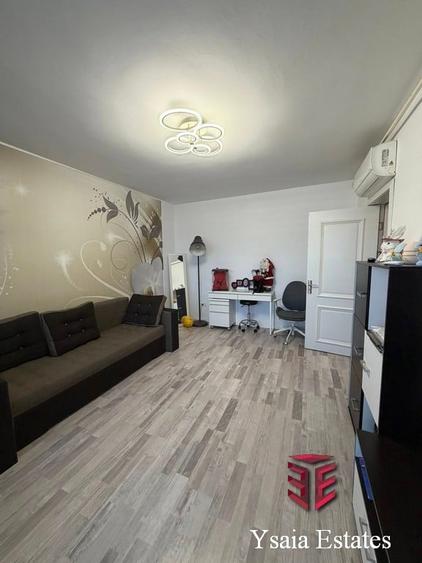 EXCLUSIVITATE - 2 DECOMANDATE - GATA DE MUTARE! ANDA -STRADAL - CENTRALA GAZE - - 27