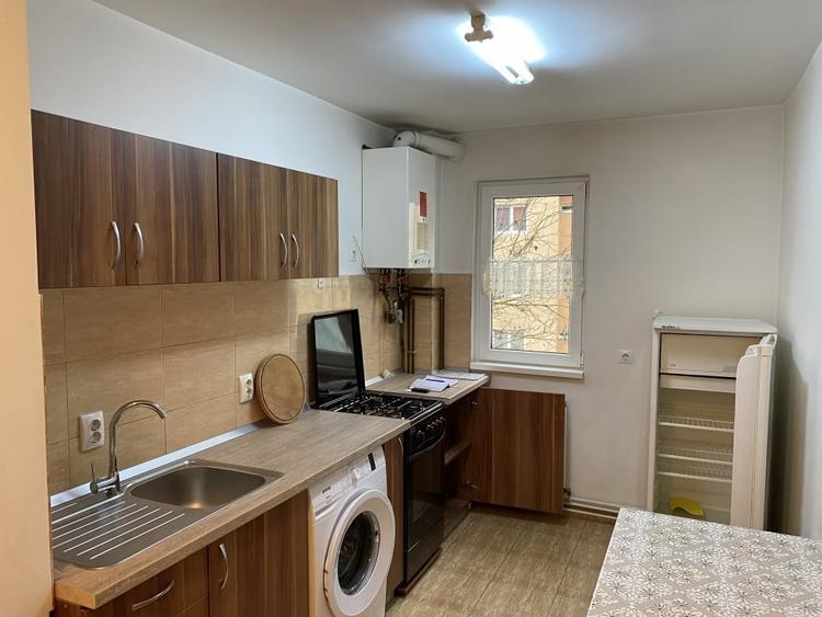 ap 2 cam et 2 str. rahovei cu balcon - 3