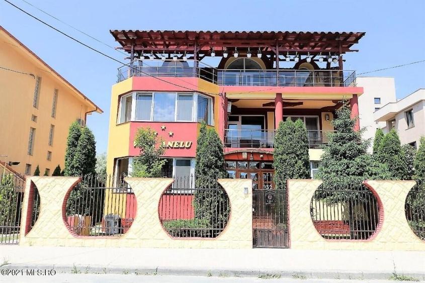 Mamaia Nord - Langa Mare, pensiune la cheie, 11 camere, 9 bai! - 24