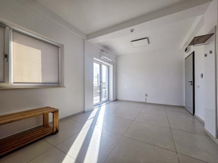 Cumpana, Spatii de inchiriat pentru diverse activitati, Bazin de inot apa sarata - 6