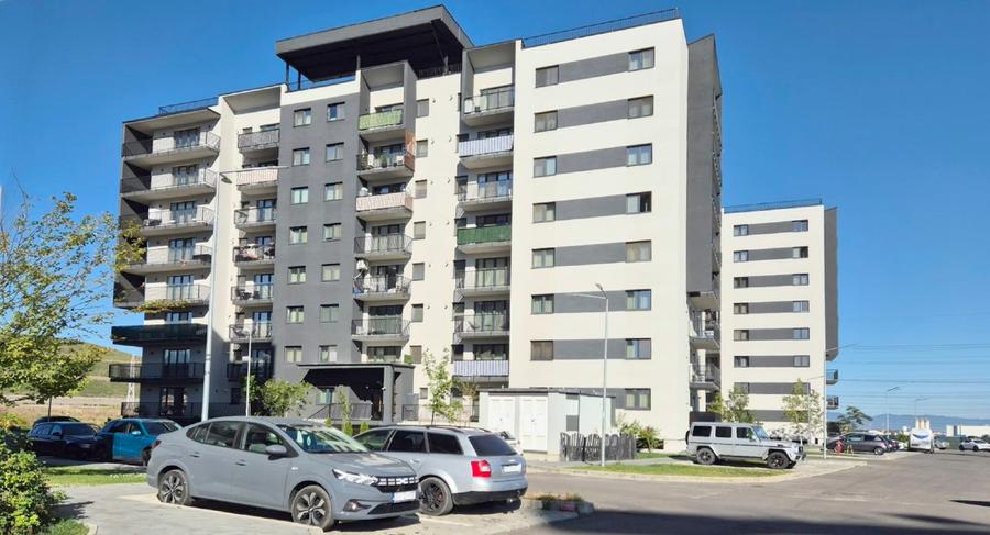 Apartament cu 2 camere decomandat în Triaj