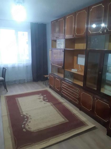 Zona Semiluna, 3 camere decomandat etaj2, mobilat si urilat, prima inchiriere - 6