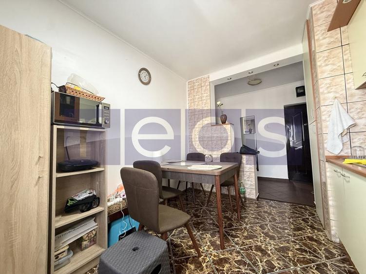 Apartament cu 3 camere decomandat, mobilat în Dristor