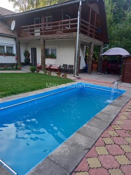 Casa cu teren generos in cartierul Noua, Brasov