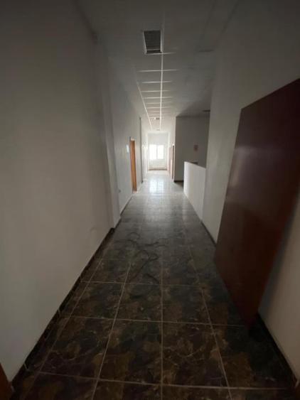 Clădire comercială 3225 mp, teren 5850 mp, zona Romanești - 7