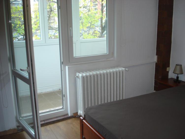 Barbu Vacarescu -Dinu Vintila -3 min metrou - 13