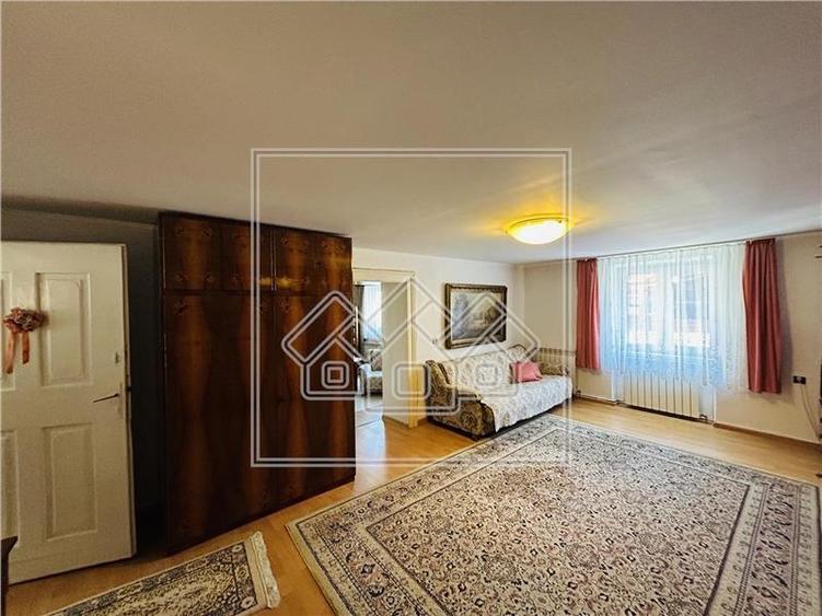 Casa de vanzare in Sibiu - 100 mp utili + teren de 198 mp - - 9
