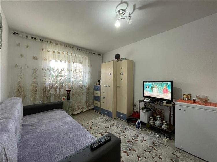 Apartament 2 camere de vanzare zona  Spitalului-Tulcea - 1