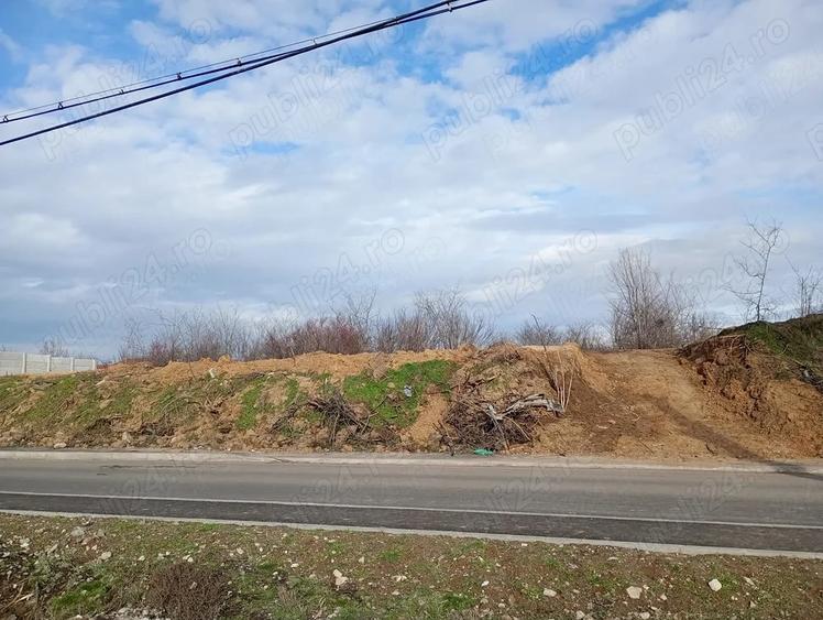 Teren de 1384 mp, în Bariera Vâlcii