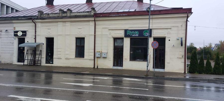 Spațiu comercial, de 20 mp, în Central