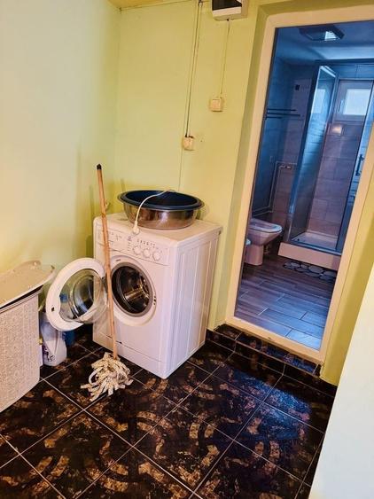 Casă individuală cu 4 camere cu Teren 400 Mp în Podari
