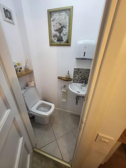 Casă individuală cu 4 camere cu Canalizare în Vatra Luminoasă