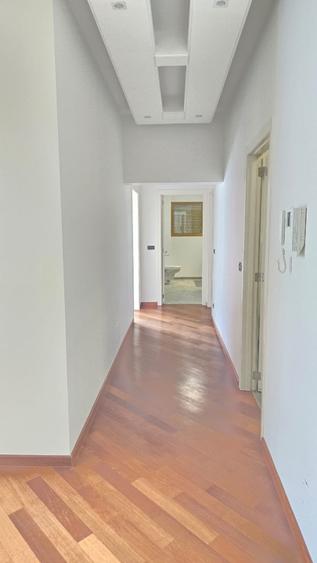 Apartament cu 5 camere decomandat în Primăverii