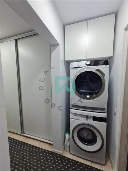 Apartament cu 3 camere decomandat, mobilat în Triaj