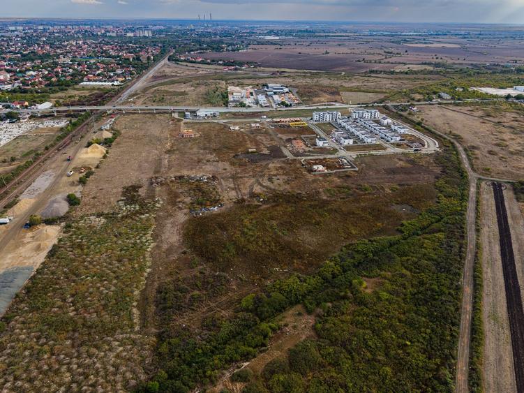 Teren Construcții intravilan de 440 mp, în Mehala