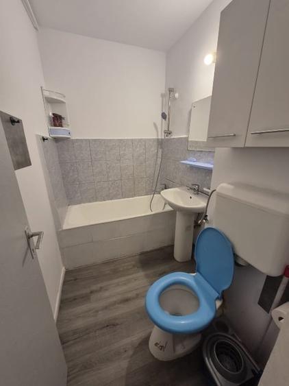 Garsonieră semidecomandată, mobilată în Costin Georgian