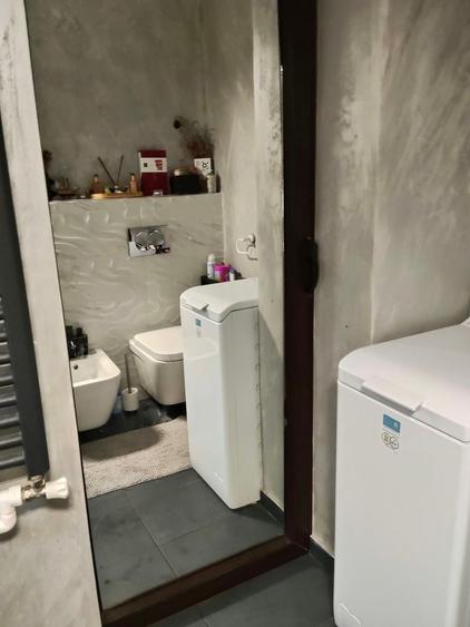 Apartament cu 3 camere decomandat, mobilat în Inel II