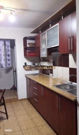 Apartament cu 3 camere în Berceni