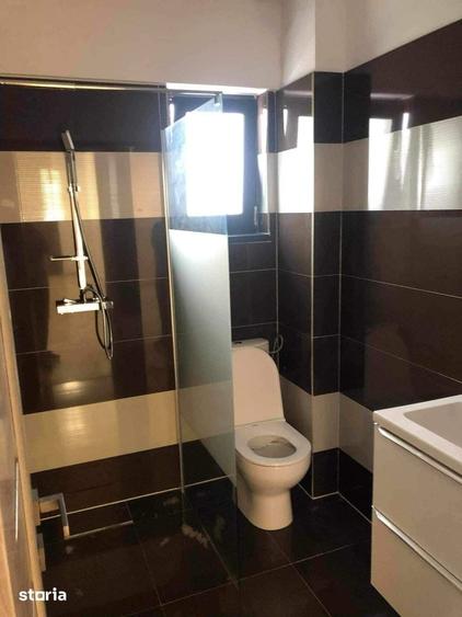 Apartament cu 3 camere în Bariera Vâlcii