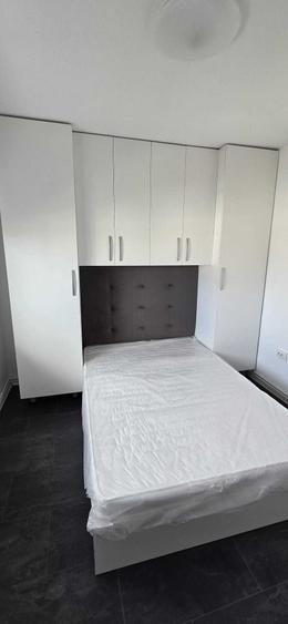 Apartament cu 2 camere decomandat în Griviței