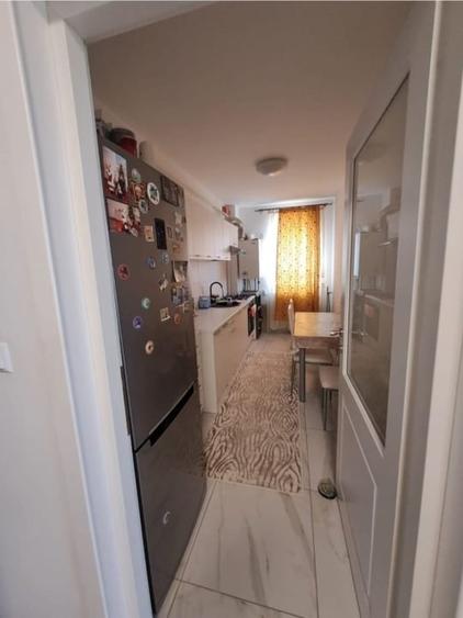Apartament 3 camere decomandat 73mp - etaj 1 - loc de parcare - 2