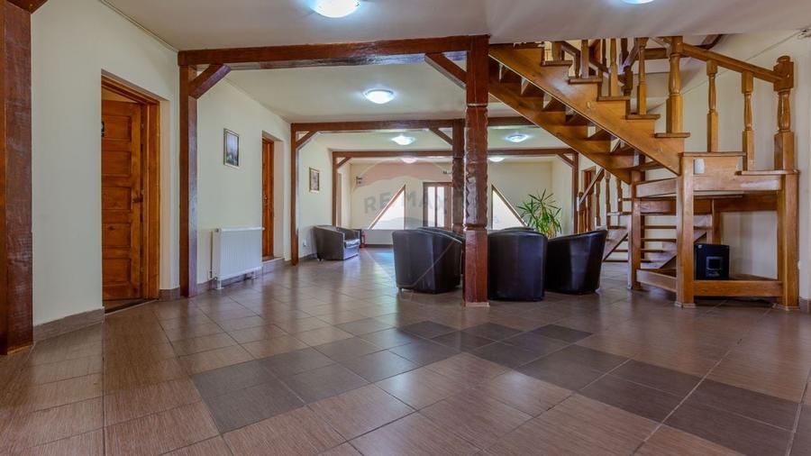 Hotel / Pensiune cu 10 camere de vanzare/Vama Buzaului - 15