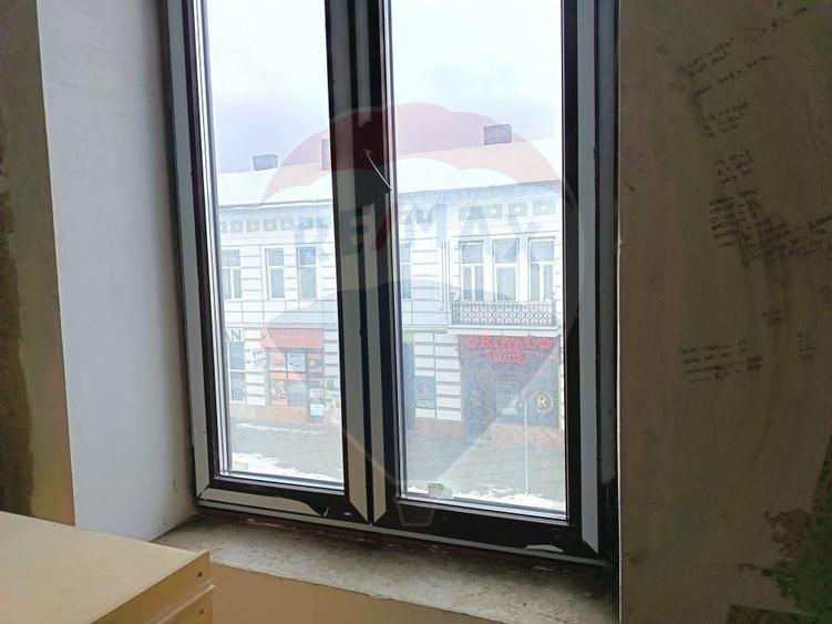 Apartament 3 camere zonă ULTRACENTRALĂ - 5