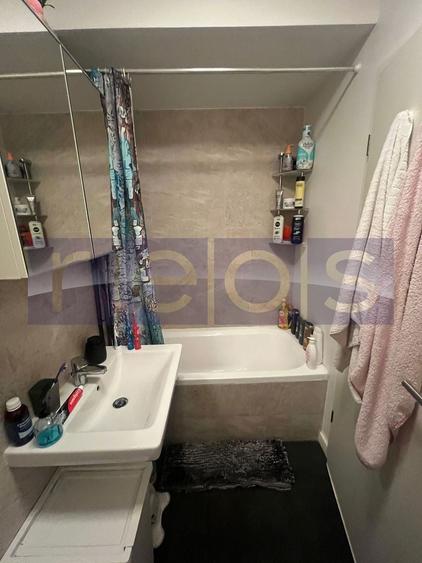 DE VANZARE 2 CAMERE  PRELUNGIREA GHENCEA-ZONA CARTIER LATIN - PARCARE - 6