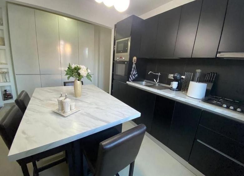 AP. 3 CAMERE 1 MAI, LOC PARCARE, MOBILAT MODERN, METROU 2 MINUTE - 7