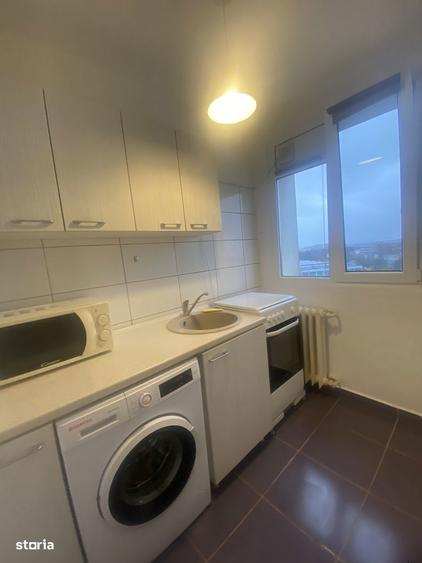 Garsoniera de inchiriat zona Titan 295 - 2