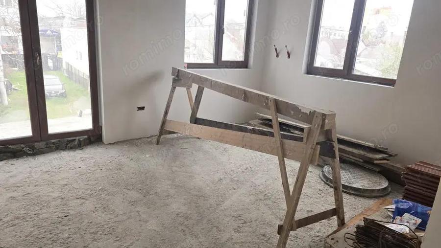 Vand casa la rosu in Deva, D+E+M, constructie din BCA din anul 2020 acoperita cu pod si tigla - 2