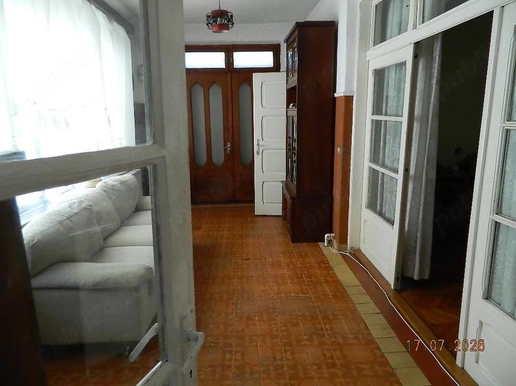 Casă cu 3 camere cu Teren 2071 Mp în Jiblea Veche