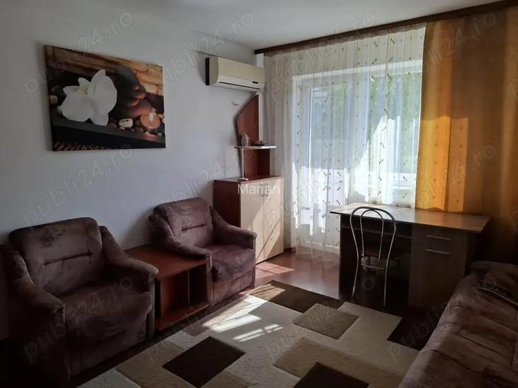 Proprietar, NEGOCIABIL apartament 2 camere, et. 3, Deva - zona Gojdu-Zamfirescu Proprietar, NEGOCIABIL apartament 2 camere, et. 3, Deva - zona Gojdu-Zamfirescu