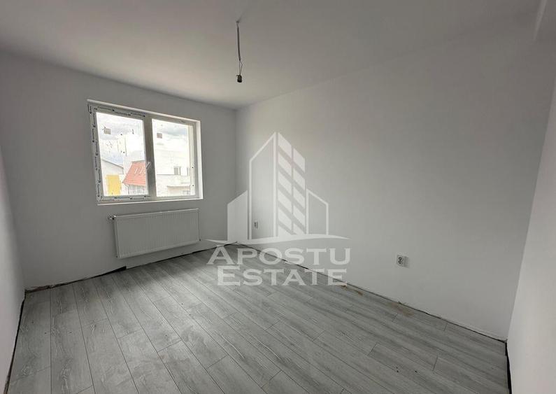 Apartamente cu 2 camere, decomandat, in Giroc zona planet... - 12