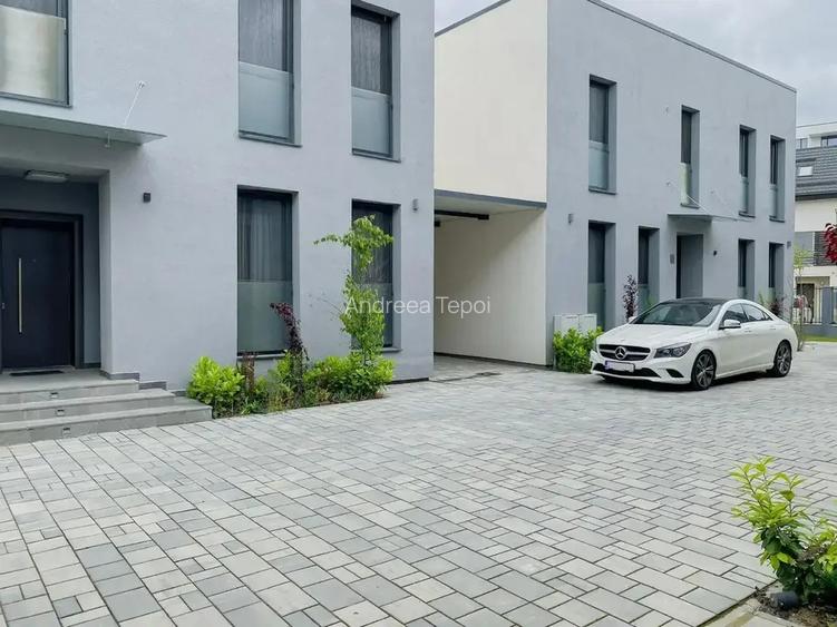 Vila Individuala / Zona De Case / Gradina