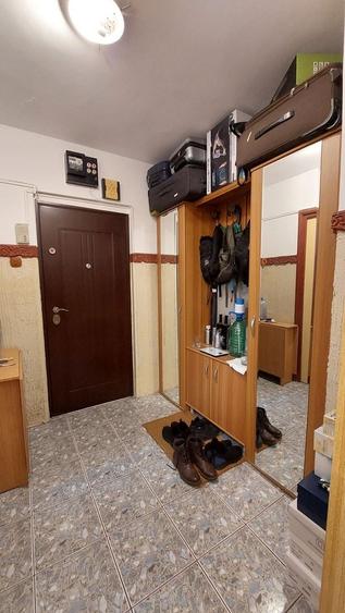 METROU 1 Decembrie la 800m, bloc stradal, reabilitat. - 15