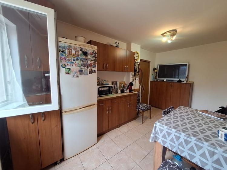 Confort si locatie excelenta -3 camere-etaj 2-zona Lipovei-gata de mutat - 9