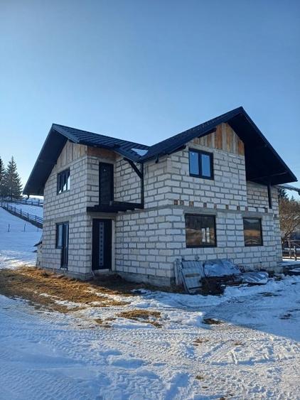 Casa de vanzare in Bucovina - 4