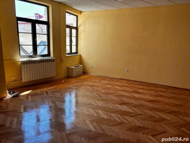 Spatiu comercial de inchiriat ultracentral finisaje premium Chirie: 12-15 mp neg. - 7