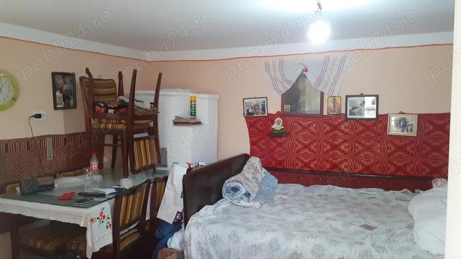 Vand urgent casa de vacanta o camera cu pod in Ghizdaru - 1