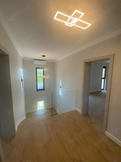 Casa 5 camere LUX Dumbravita - 16