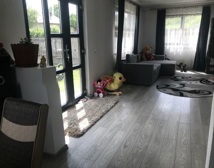 Casa de vanzare - 1