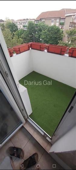 Apartament cu 3 camere decomandat în Decebal