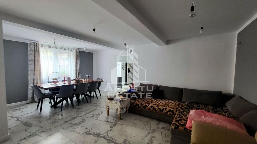 Casa individuala cu teren generos de 898 mp,Sag zona Centrala - 2