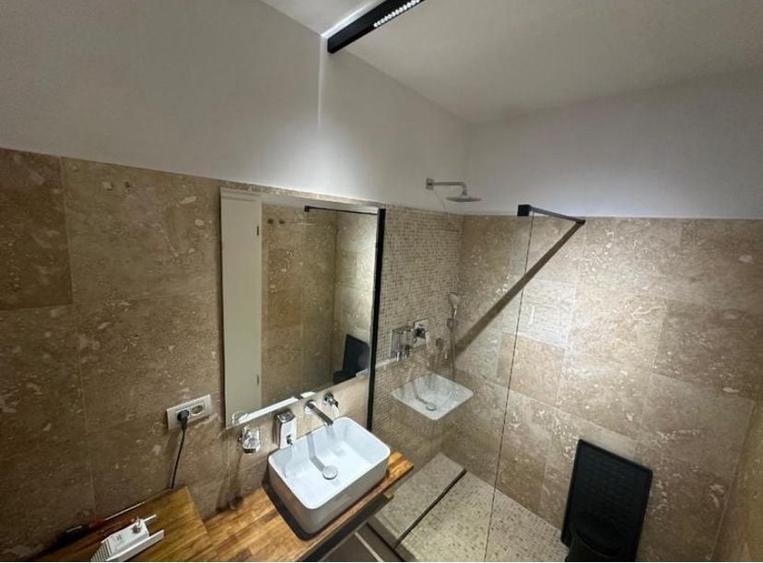 Garsoniera | 44 mp | Terasa | Bloc Nou | Aviatiei - 8