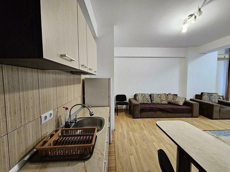Garsonieră semidecomandată, mobilată în Unirii