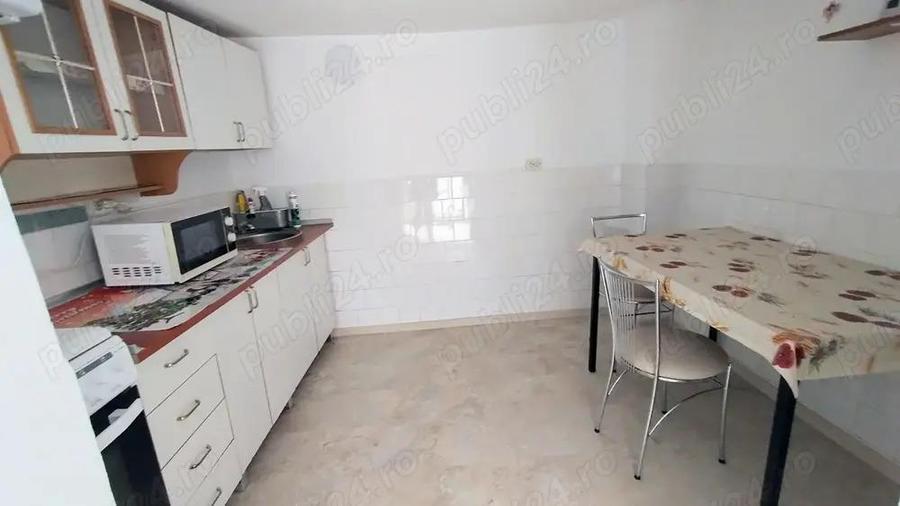 Proprietar ofer spre inchiriere garsoniera la curte 54 mp - 1