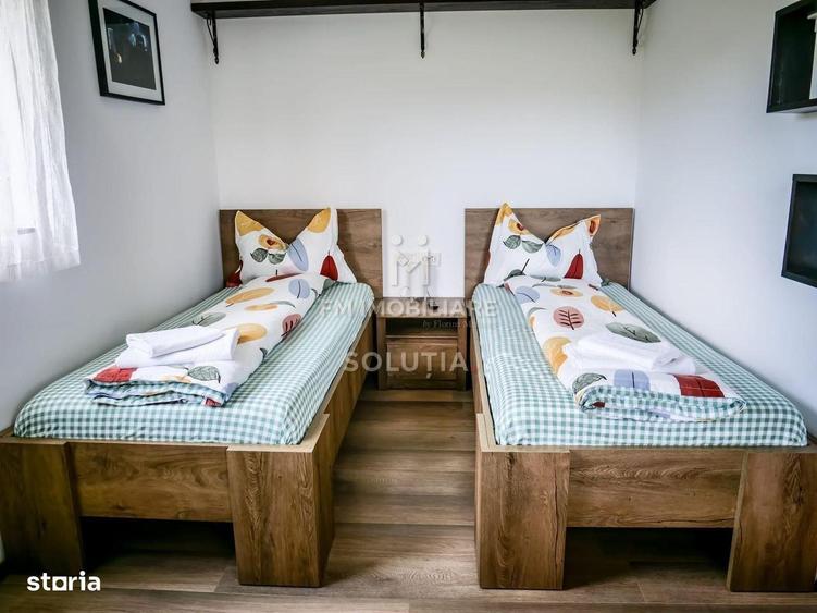 Pensiune agroturistica: 3 case tradi?ionale + teren in Dese?ti - 9