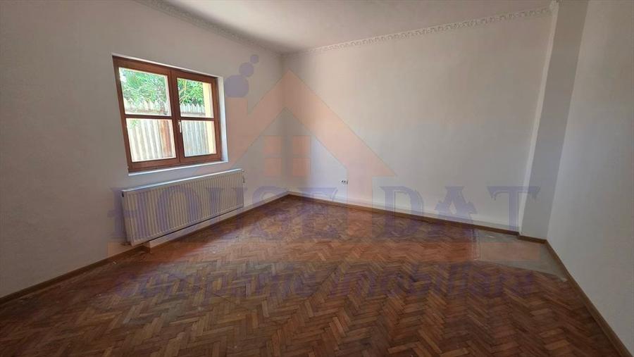 Vanzare casa Cartier 23 August, 7 camere, 240 mp, ideal investitie - 4